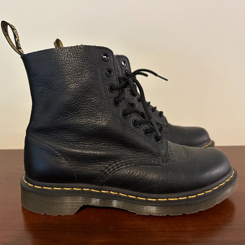 Dr. Martens 1460 Pascal Virginia Boots Size 8